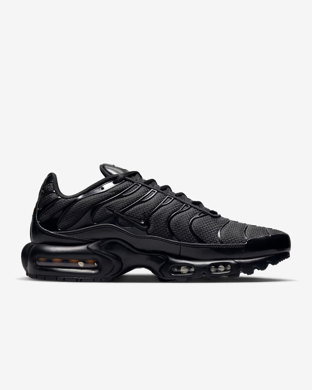 Nike Air Max Plus black sneakers